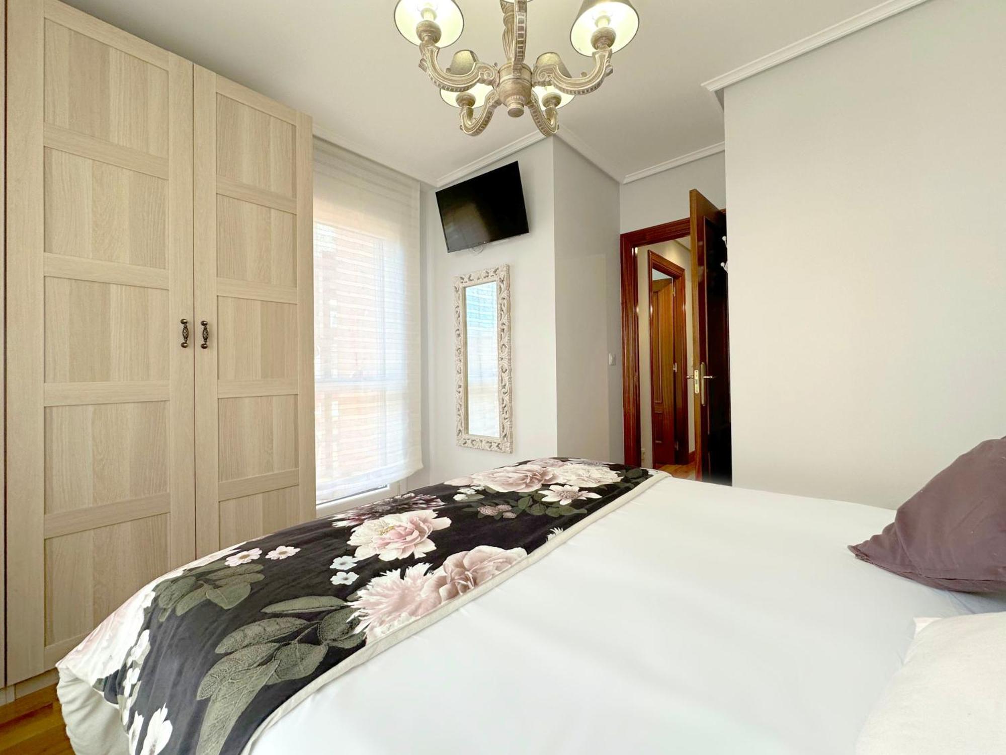 Apartamento Con Gran Terraza En El Centro Apartment Castro Urdiales Ngoại thất bức ảnh